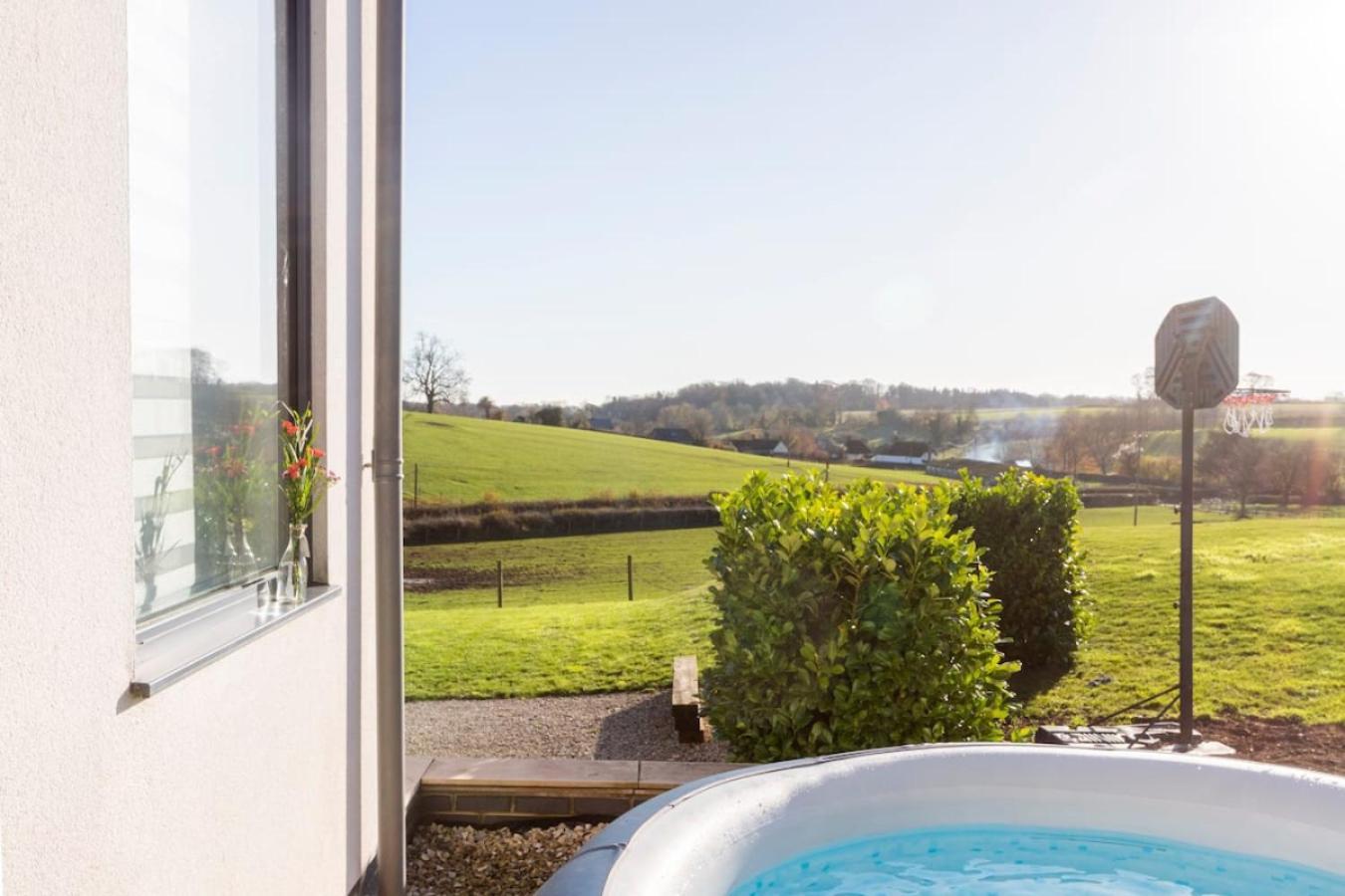 The Retreat, Sauna & Hot Tub, Charming & Cosy Gem Blandford Forum Exterior foto